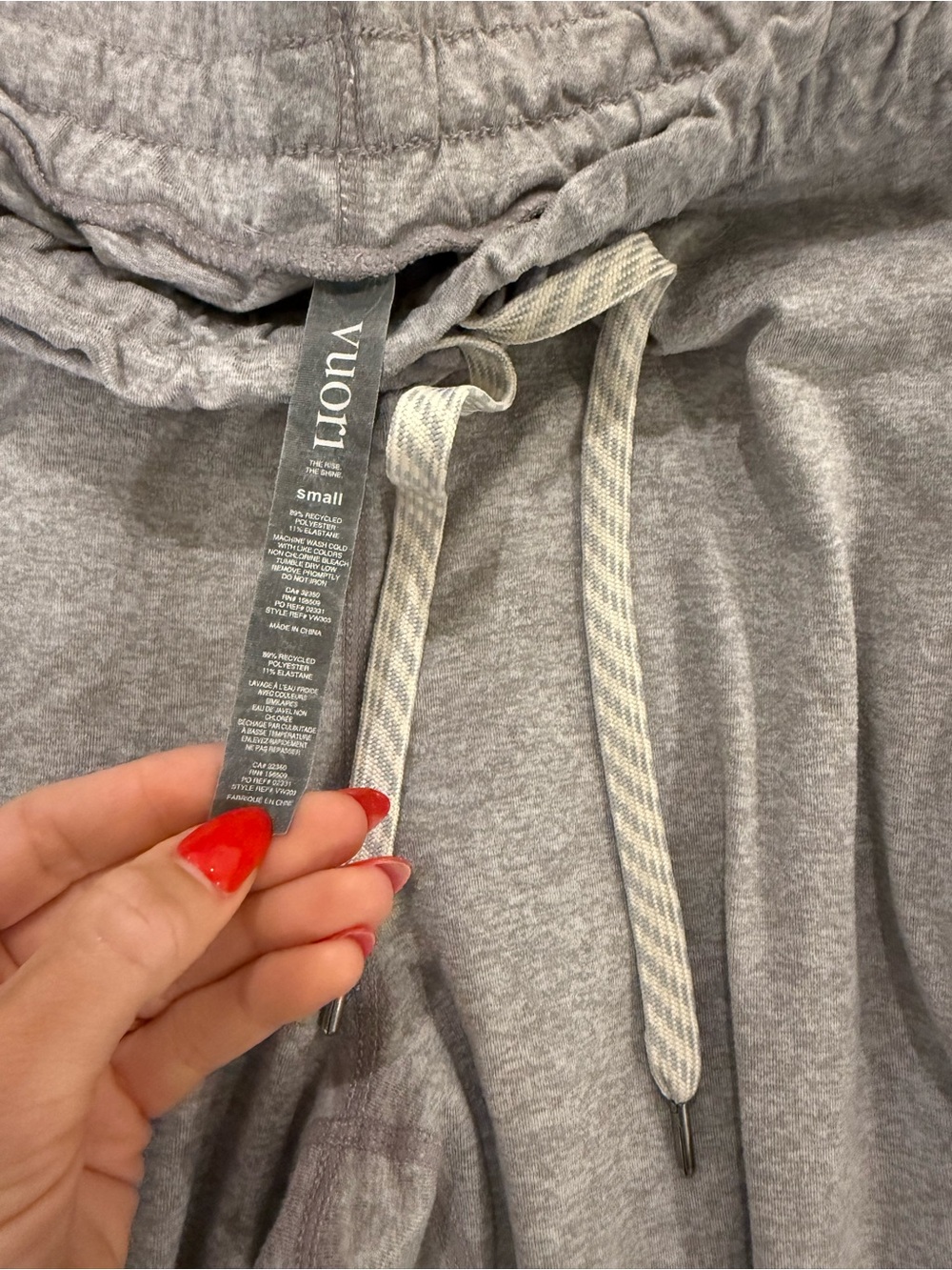 Vuori Light Gray womens Jogger Sweatpants with Drawstring - Picture 3 of 4